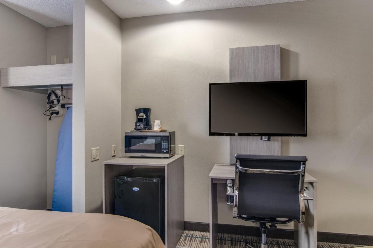 Quality Inn & Suites Grove City-Outlet Mall Extérieur photo